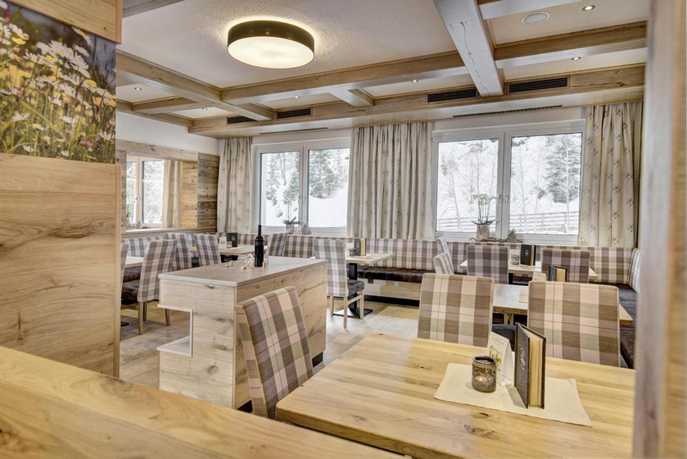 Hotel-Restaurant Bike&Snow Lederer มึลบาค อัม โฮคเคอนิก ภายนอก รูปภาพ