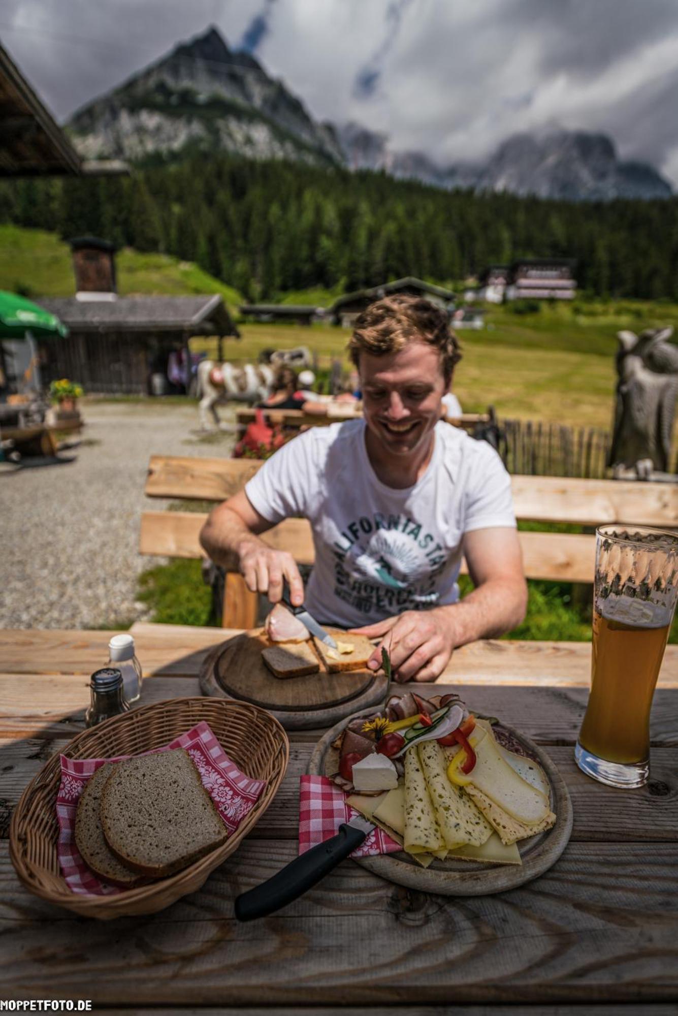 Hotel-Restaurant Bike&Snow Lederer มึลบาค อัม โฮคเคอนิก ภายนอก รูปภาพ